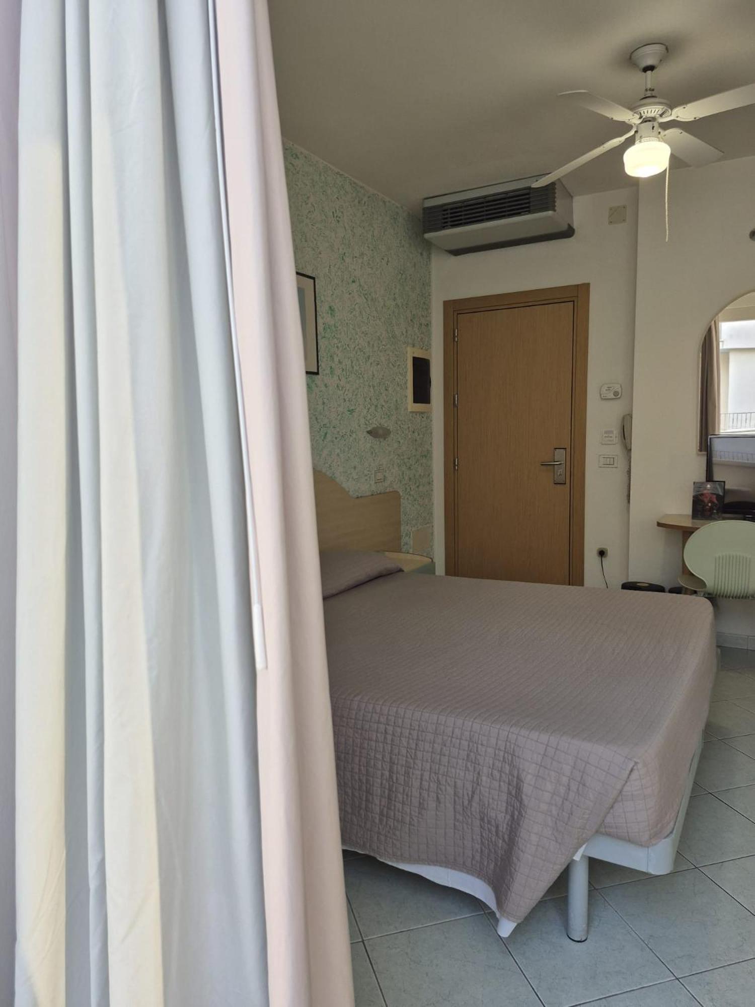 Hotel Romagna Cattolica Eksteriør bilde