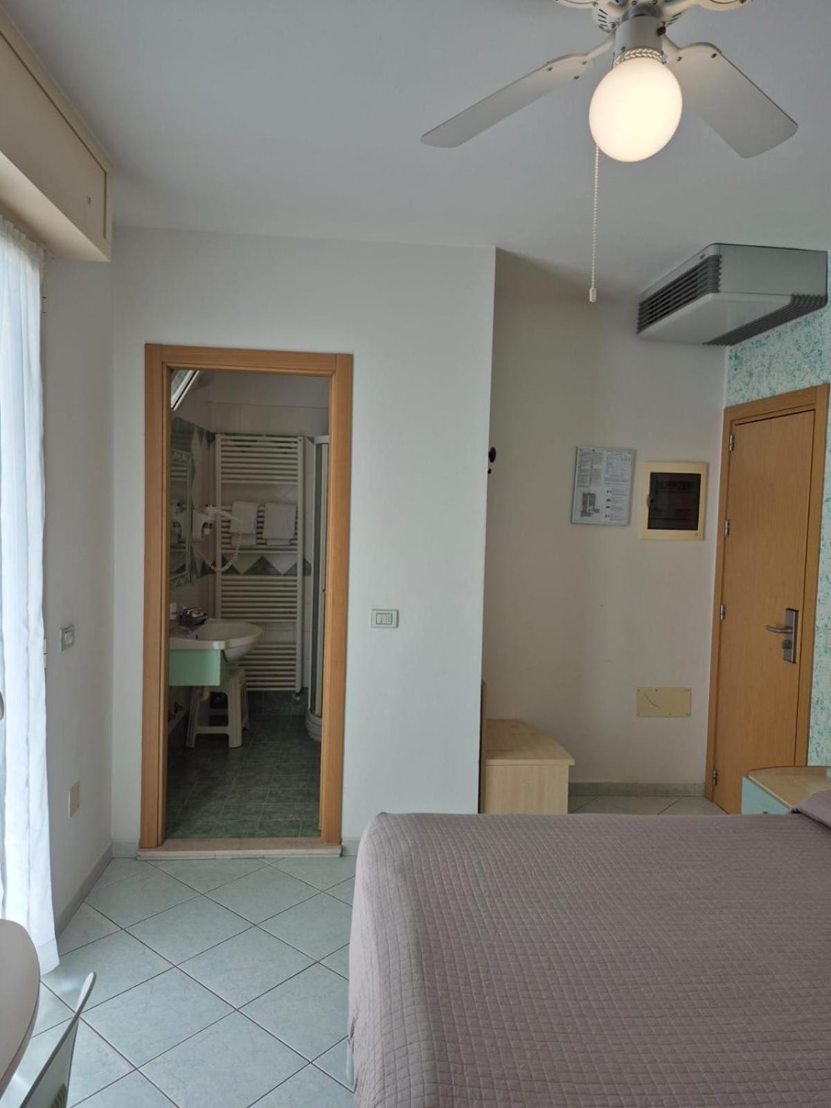 Hotel Romagna Cattolica Eksteriør bilde